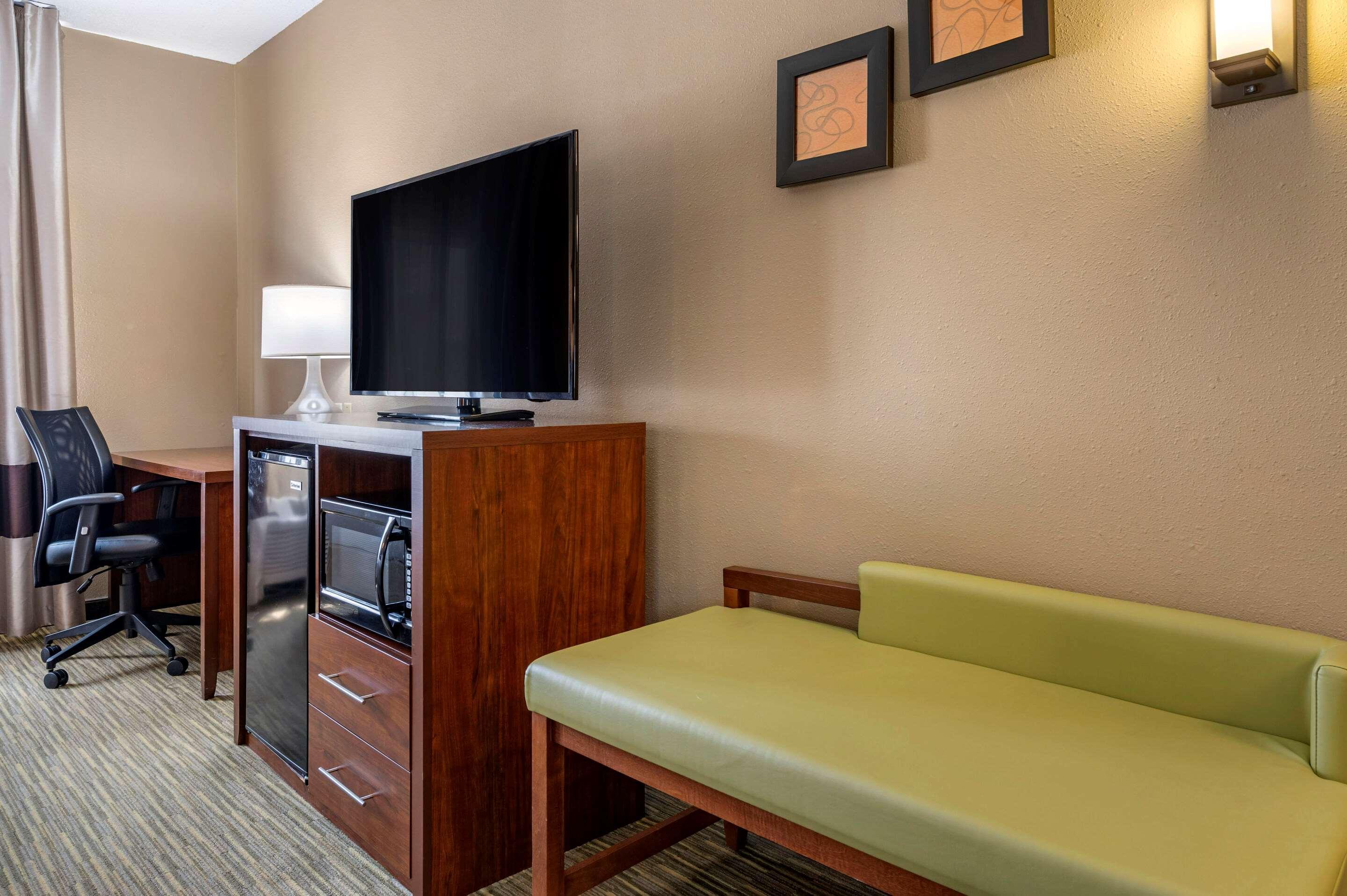 Comfort Suites North Elkhart Esterno foto